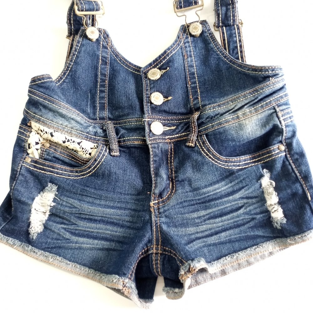 Almost Famous Bibs Jean Shorts Embellished Size 5 - Picture 6 of 16